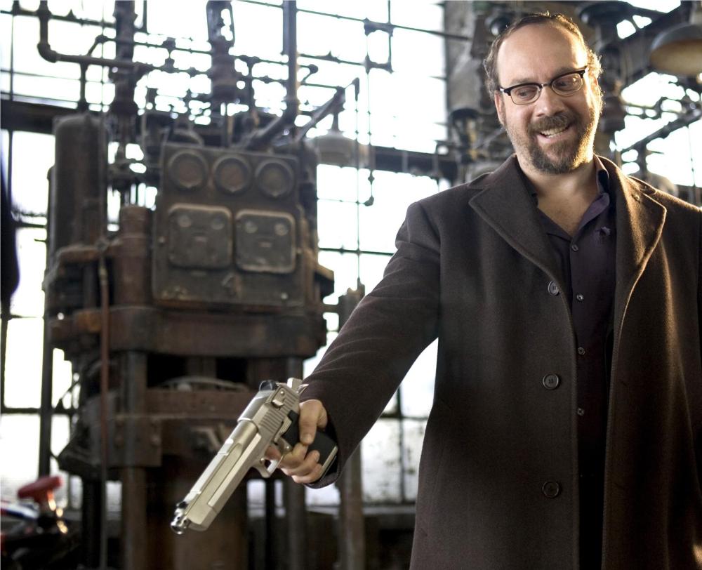 still-of-paul-giamatti-in-shoot-em-up-(2007)-large-picture[1]