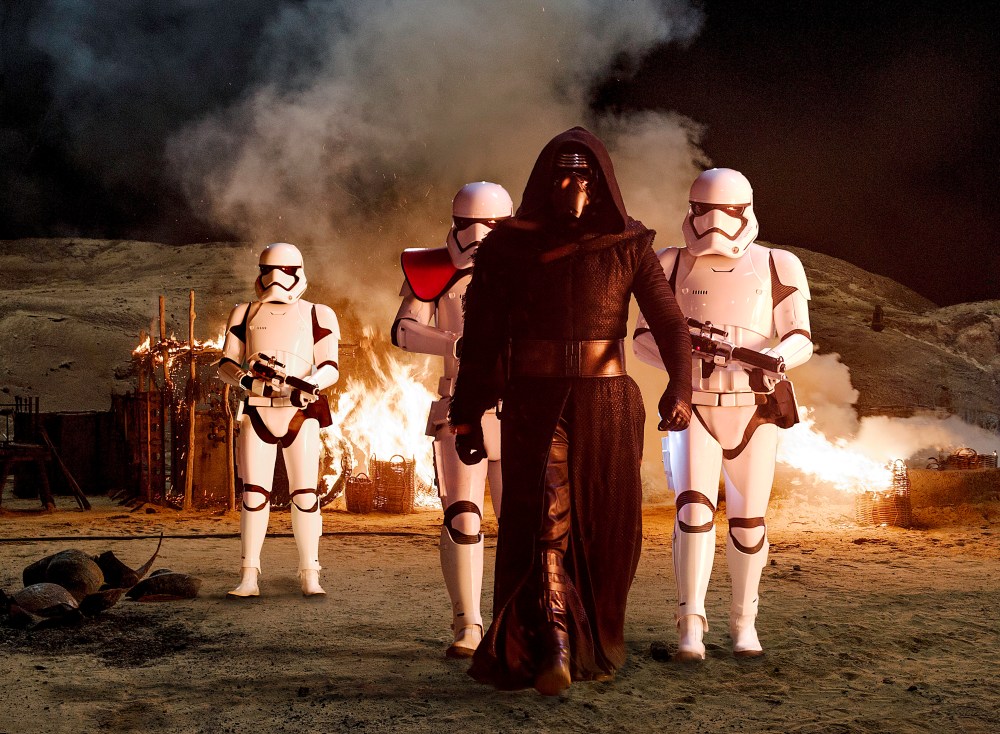 Star Wars: The Force Awakens..Kylo Ren (Adam Driver) with Stormtroopers..Ph: David James..©Lucasfilm 2015