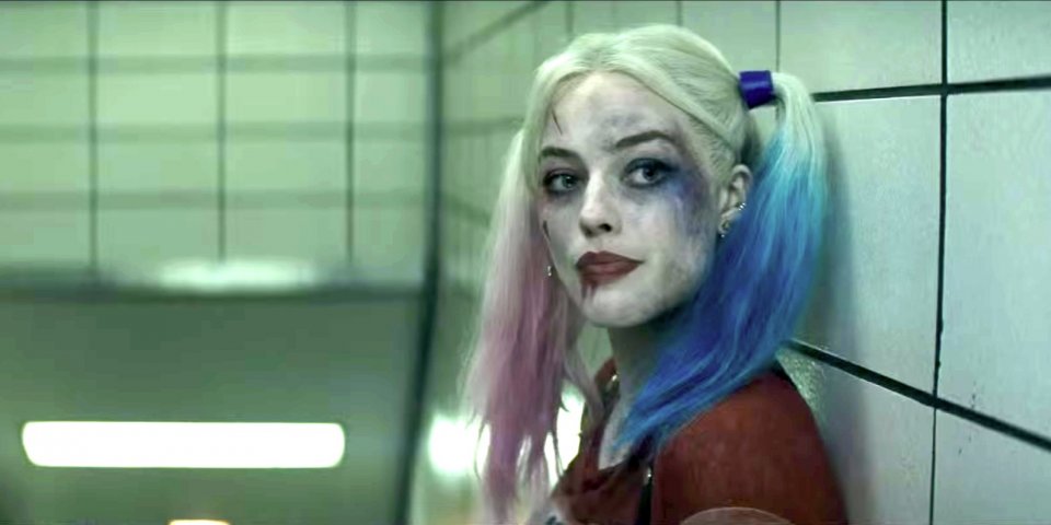 margot-robbie-will-play-the-first-film-adaptation-of-fan-favorite-harley-quinn[1]