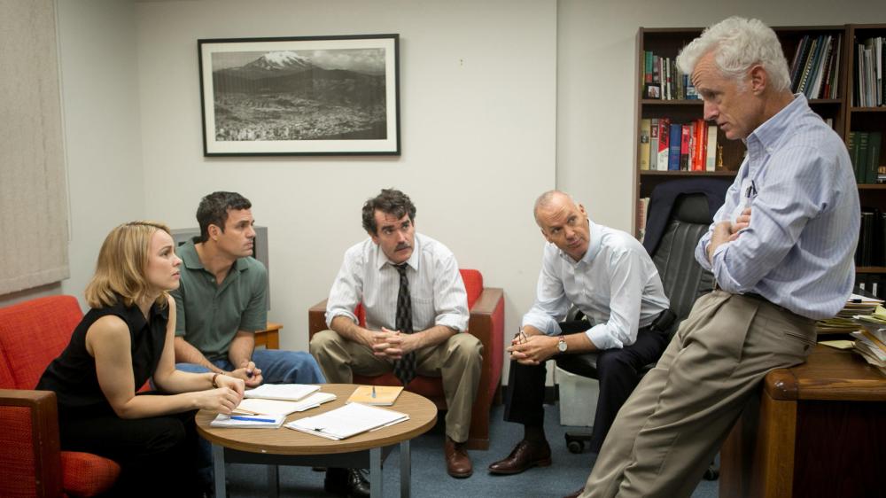 Rachel McAdams, Mark Ruffalo, Brian d'Arcy James, Michael Keaton and John Slattery play Boston Globe journalists in the film, Spotlight.