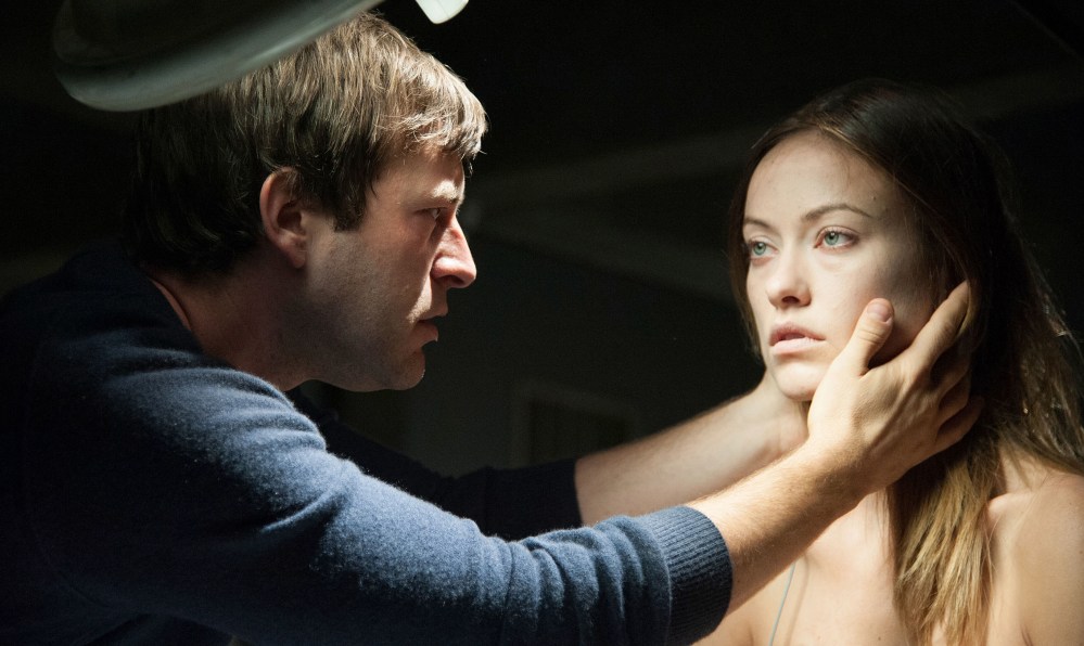 M182 (Left to right.) Mark Duplass and Olivia Wilde star in Relativity Media's "The Lazarus Effect". © 2013 BACK TO LIFE PRODUCTIONS, LLC Photo Credit: Suzanne Hanover