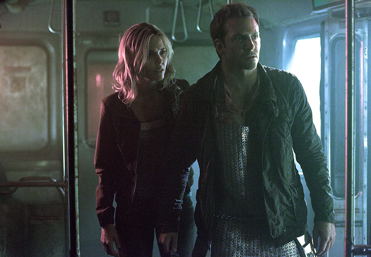 MV5BNTY1OTQ3MzM4NV5BMl5BanBnXkFtZTcwOTA0NjQ3MQ@@._V1_SY1000_CR0,0,1445,1000_AL_[1]