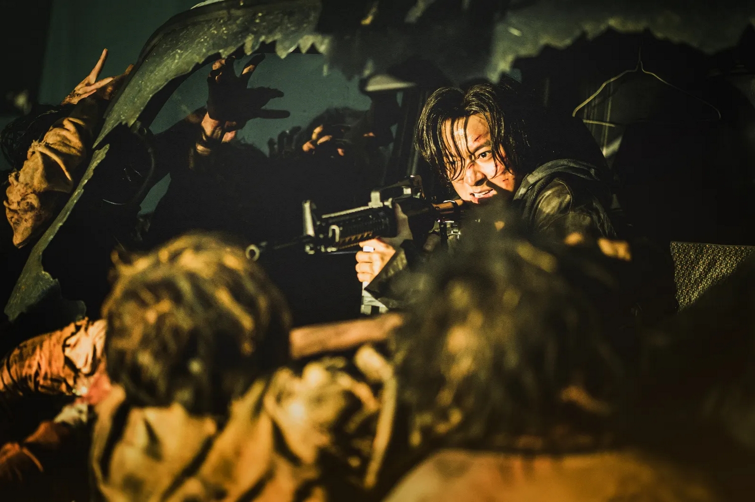 Train-to-Busan-2-Peninsula-2020-22