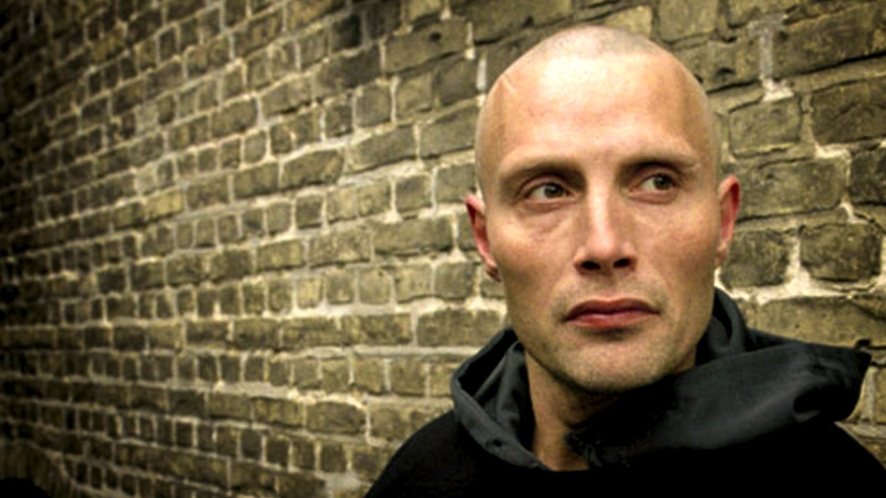 a6f261bfef261e9bd316fca10771089e[1]