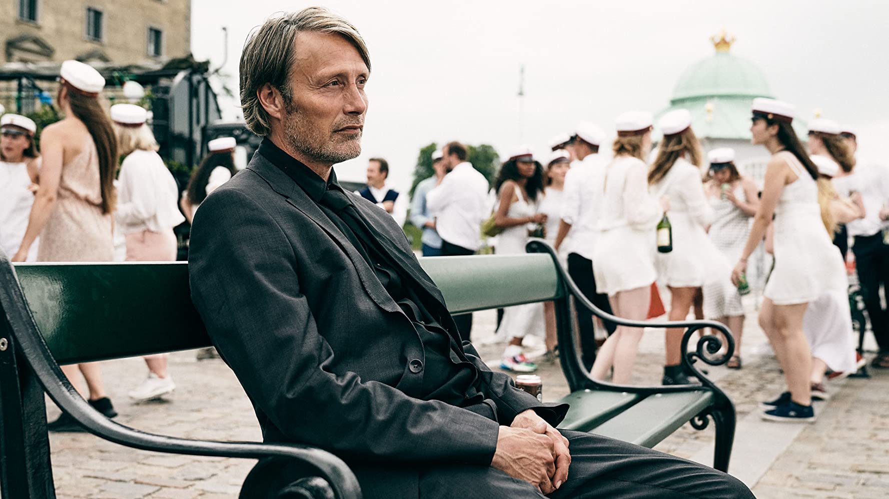 another-round-movie-film-reviews-druk-danish-2020-mads-mikkelsen