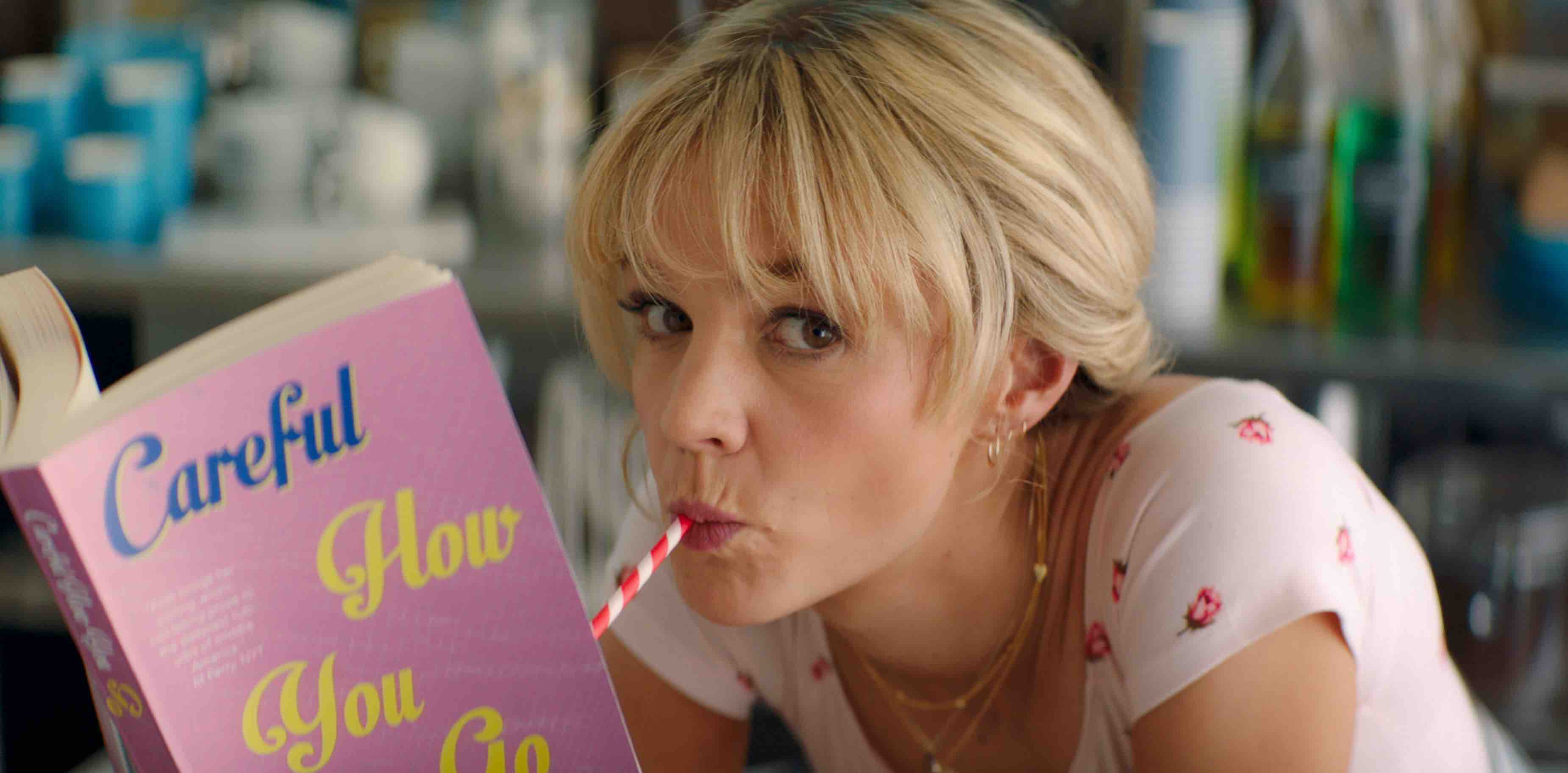 MV5BNmNkM2I2MTgtYTM5OS00NjQ4LWE5NGEtODhjOTJjMGMzODYyXkEyXkFqcGdeQWFybm8@._V1_