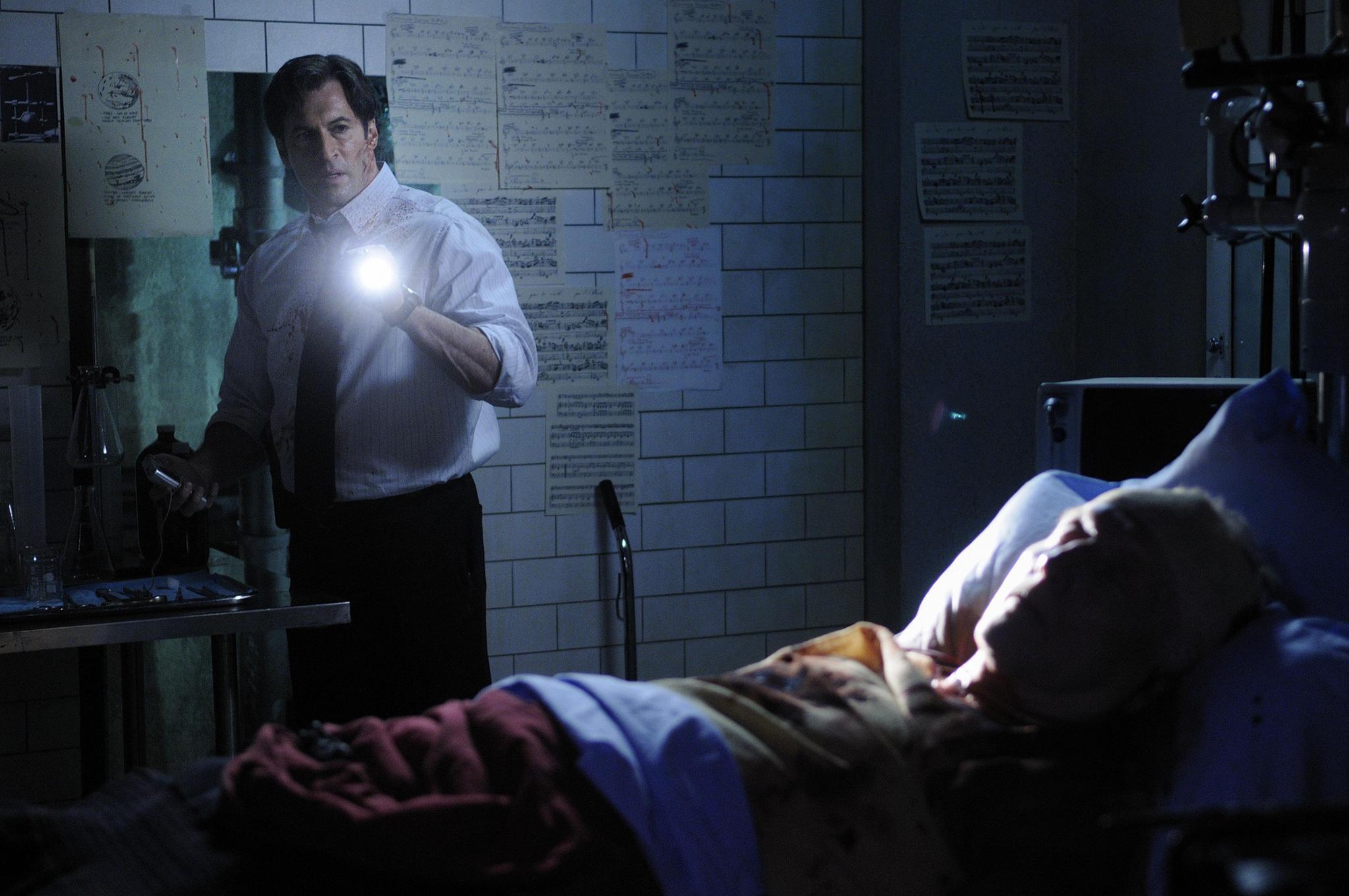 still-of-scott-patterson-in-saw-v-2008-large-picture