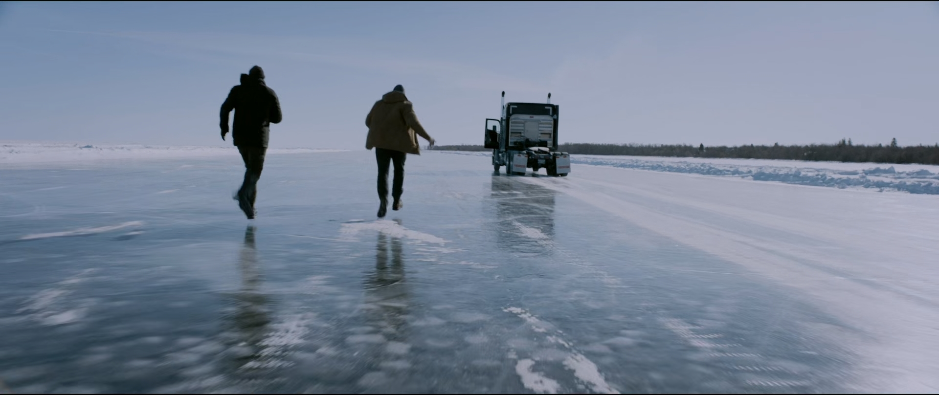 MV5BZDdlYjVmMzAtZDU3Ni00MzFmLWEyM2YtMjE1Y2UwYWIzYjE5XkEyXkFqcGdeQXVyMjc4NjYwMjM@._V1_