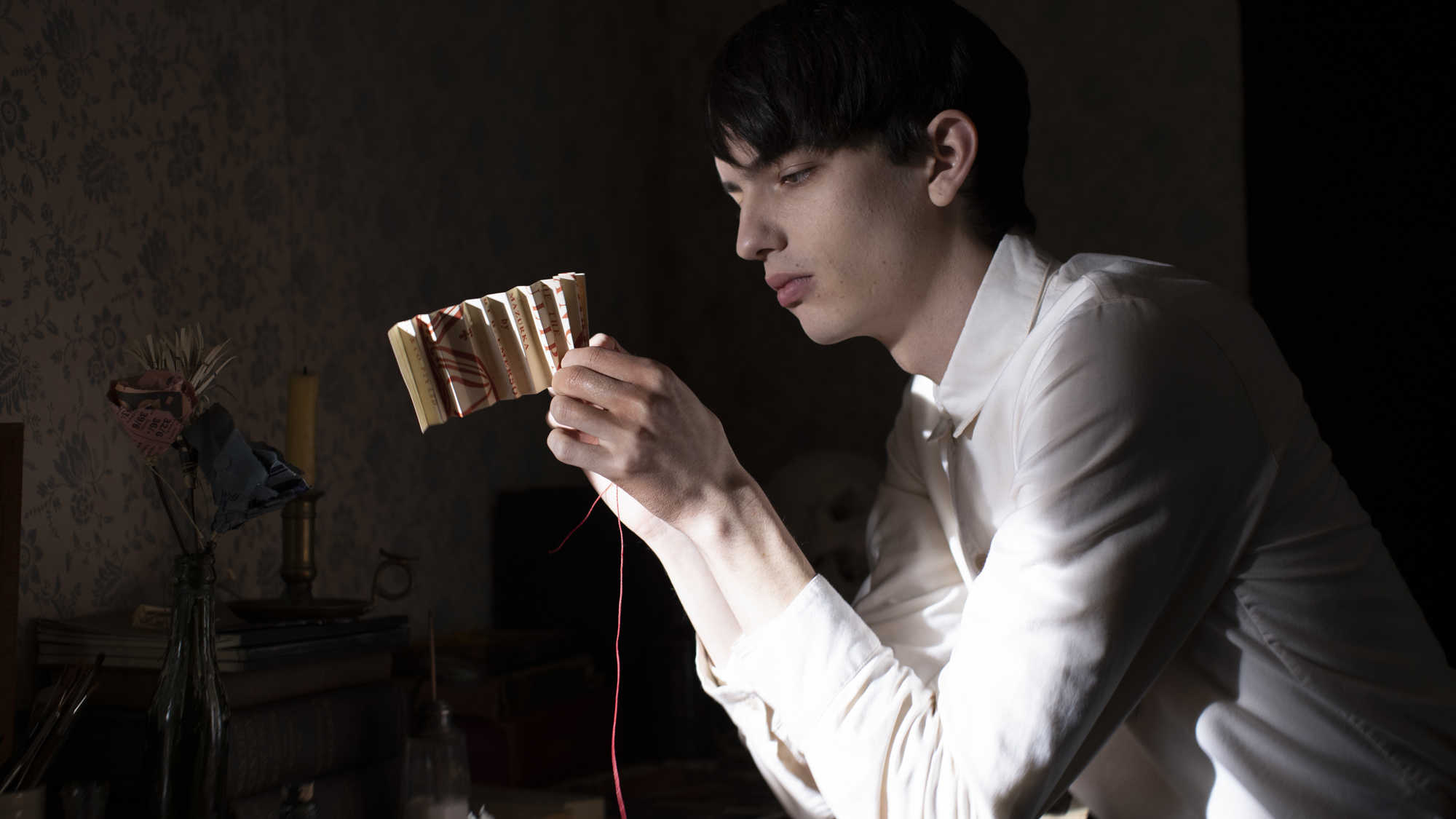 Power-of-the-Dog1-2000x1125px-2000-2000-1125-1125-crop-fill