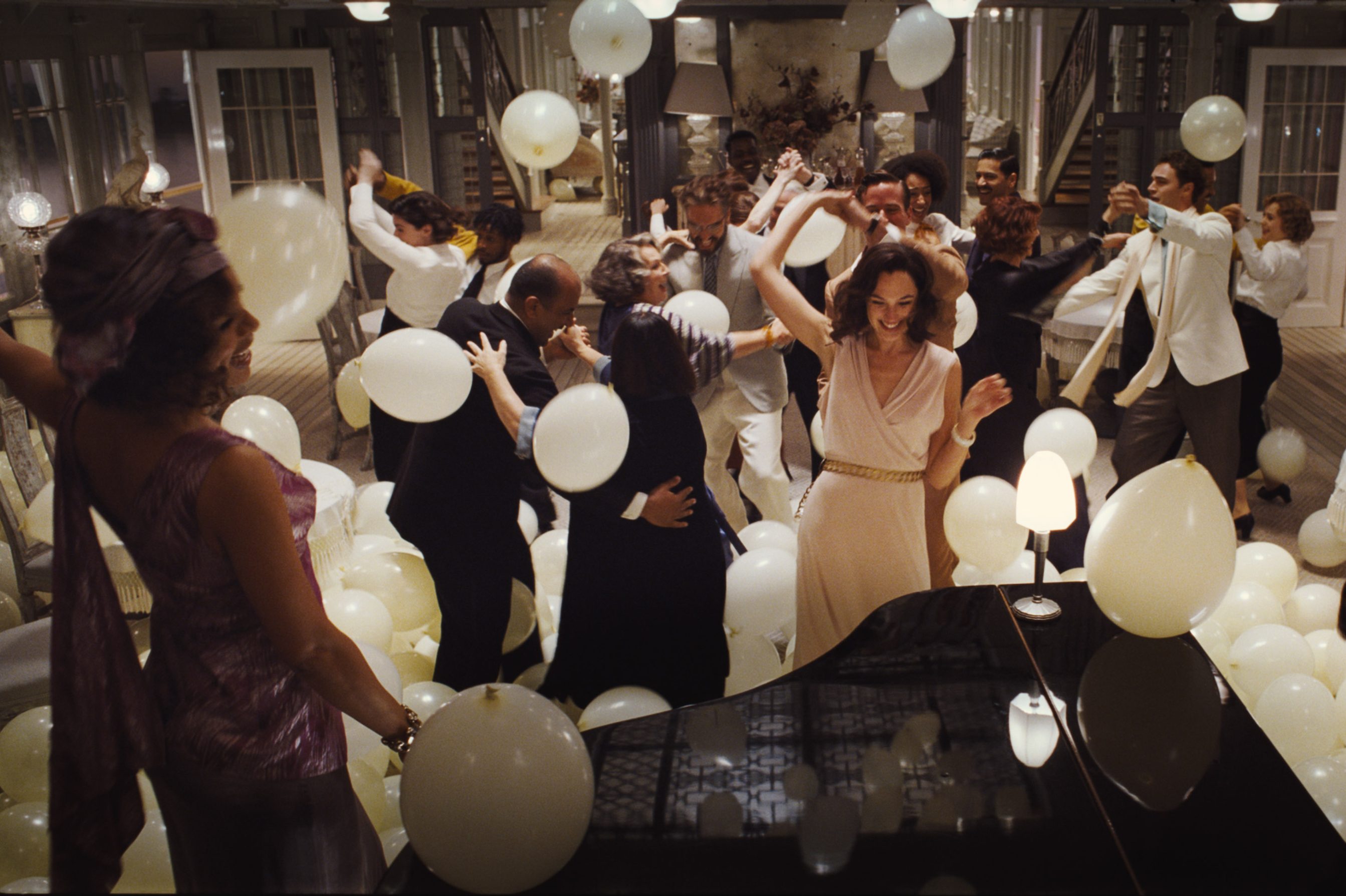 Death-on-the-Nile-cast-fd09643