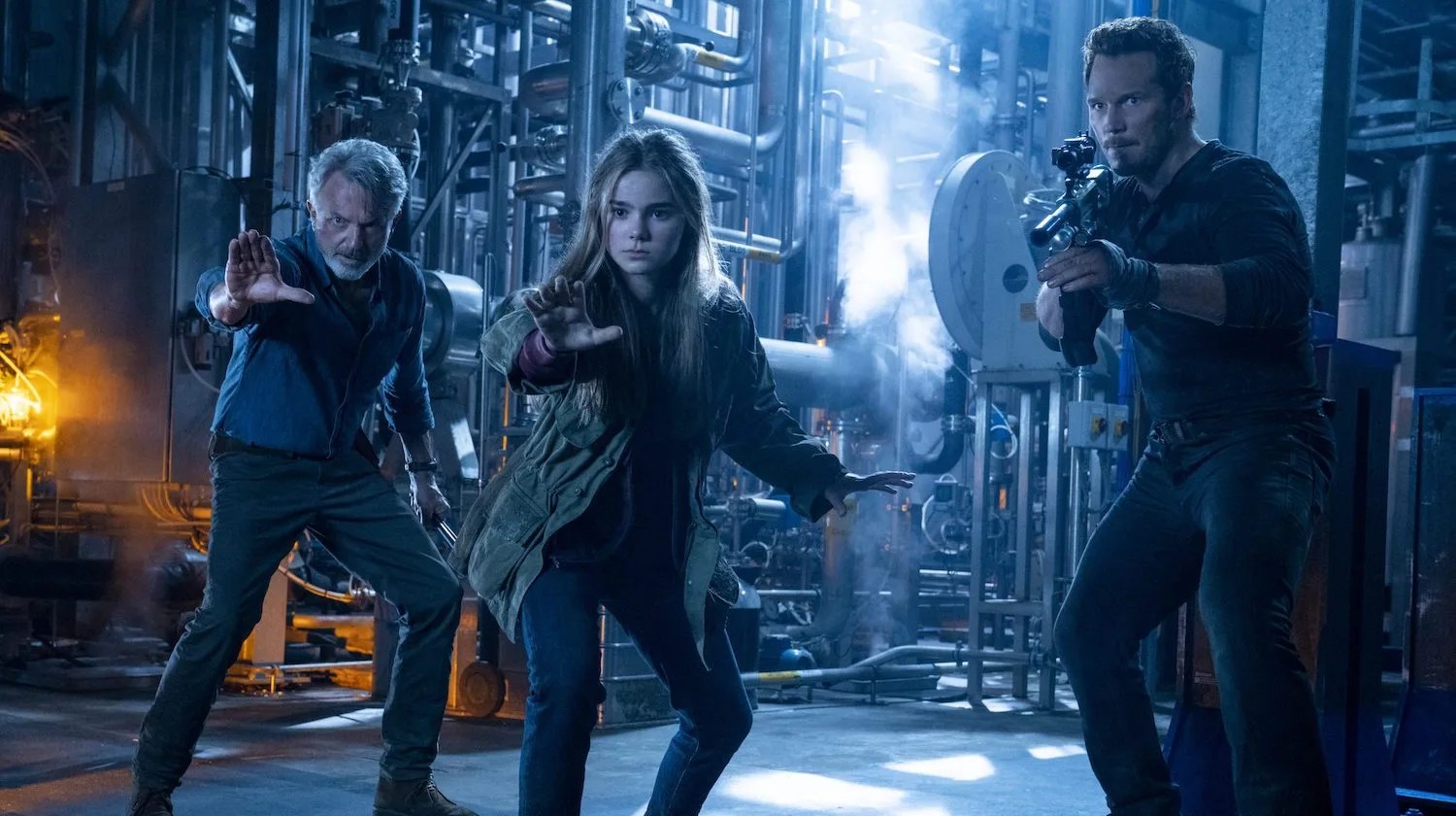 Sam-Neill-and-Chris-Pratt-in-Jurassic-World-Dominion-Review-e1654658428972